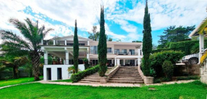 Hotel COCOVIEW, Bar & Restaurante